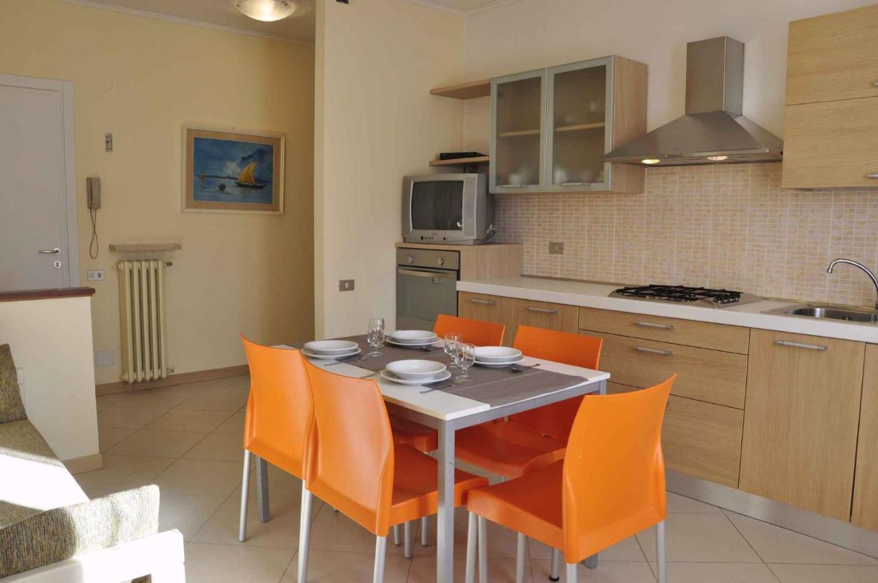 Apartments In Lazise/Gardasee 21945 Eksteriør billede